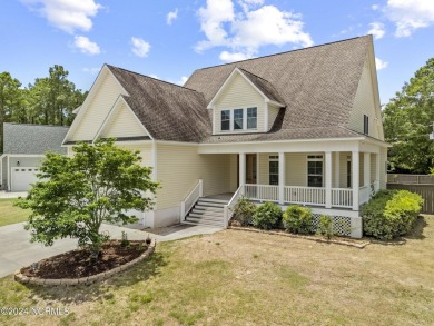 Beach Home For Sale in Swansboro, North Carolina