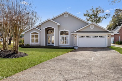 Beach Home For Sale in Biloxi, Mississippi