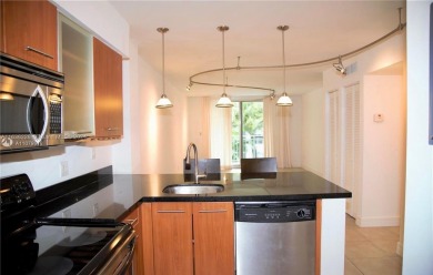 Beach Condo For Sale in Miami, Florida