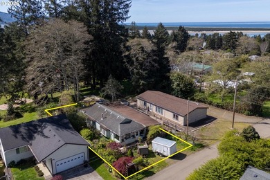 Beach Home For Sale in Tillamook, Oregon