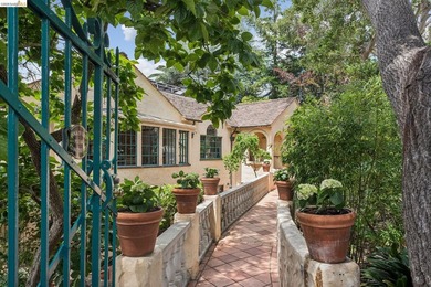 Beach Home For Sale in Piedmont, California