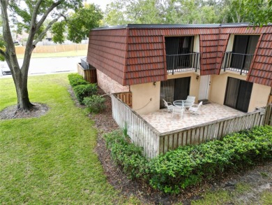Beach Townhome/Townhouse For Sale in Palm Harbor, Florida