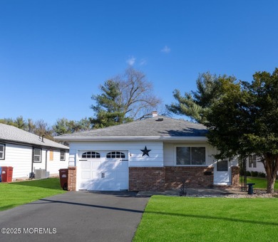Beach Home For Sale in Toms River, New Jersey