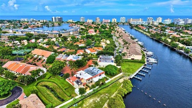 Beach Townhome/Townhouse For Sale in Delray Beach, Florida