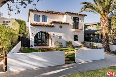 Beach Home For Sale in Venice, California