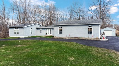 Beach Home For Sale in Chesterton, Indiana