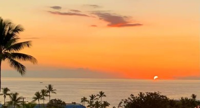 Vacation Rental Beach Condo in Kailua Kona, HI