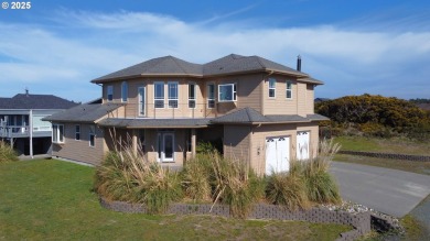 Beach Home For Sale in Bandon, Oregon