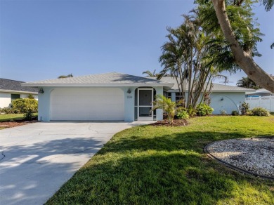 Beach Home For Sale in Venice, Florida