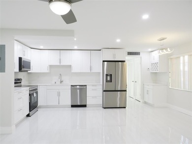 Beach Condo For Sale in Delray Beach, Florida