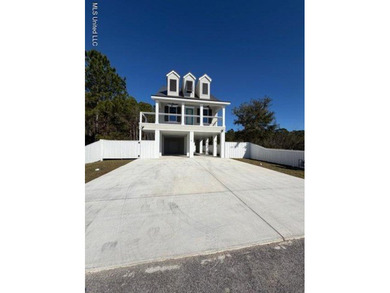 Beach Home For Sale in Waveland, Mississippi