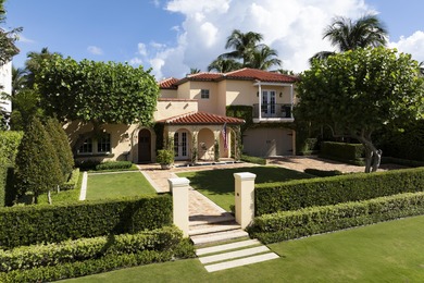 Beach Home For Sale in West Palm Beach, Florida