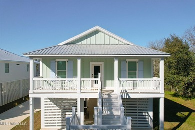 Beach Home For Sale in Pass Christian, Mississippi