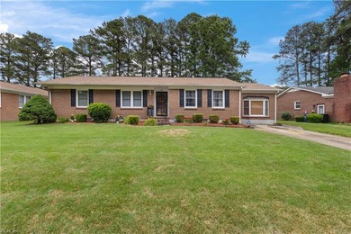 Beach Home For Sale in Portsmouth, Virginia