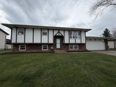 Beach Home Sale Pending in Portage, Indiana