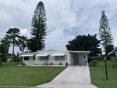 Beach Home For Sale in Boynton Beach, Florida