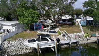 Beach Home For Sale in Bradenton, Florida