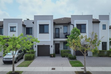 Beach Townhome/Townhouse For Sale in North Miami Beach, Florida