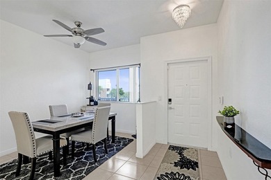 Beach Condo For Sale in Tamarac, Florida