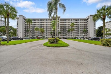 Beach Condo For Sale in Pompano Beach, Florida