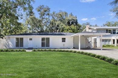 Beach Home For Sale in Long Beach, Mississippi