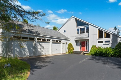 Beach Home For Sale in Presque Isle, Michigan