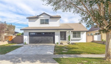 Beach Home For Sale in Huntington Beach, California