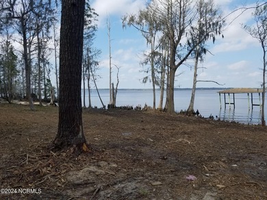 Beach Lot For Sale in Blounts Creek, North Carolina