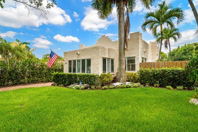 Beach Townhome/Townhouse For Sale in West Palm Beach, Florida