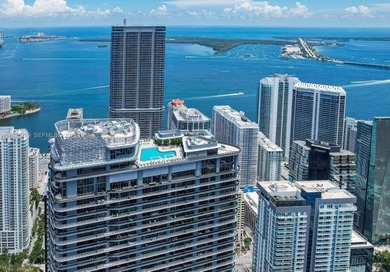Beach Condo For Sale in Miami, Florida
