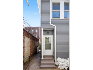 Beach Home Sale Pending in Rockaway Park, New York