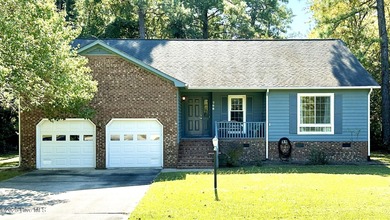 Beach Home For Sale in New Bern, North Carolina