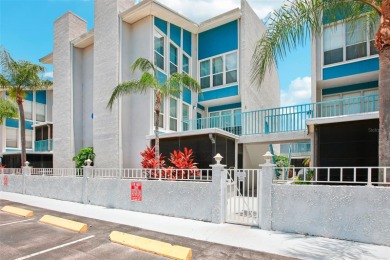 Beach Condo For Sale in Madeira Beach, Florida