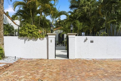 Beach Home Active Under Contract in West Palm Beach, Florida