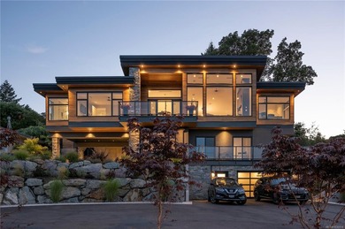 Beach Home For Sale in Saanich, British Columbia