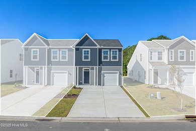 Beach Townhome/Townhouse For Sale in Ocean Isle Beach, North Carolina