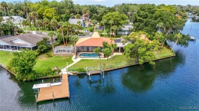 Beach Home For Sale in Homosassa, Florida