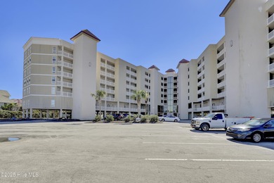 Beach Condo For Sale in North Topsail Beach, North Carolina