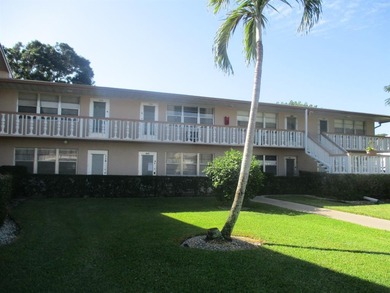 Beach Condo For Sale in West Palm Beach, Florida
