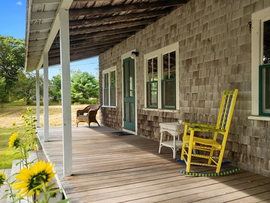 Beach Home For Sale in Cushing, Maine