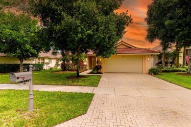 Beach Home For Sale in West Palm Beach, Florida