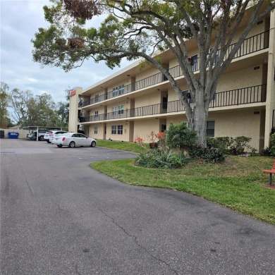 Beach Condo For Sale in Largo, Florida