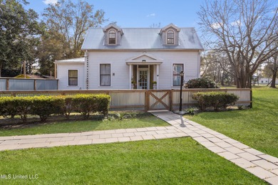 Beach Home For Sale in Gulfport, Mississippi