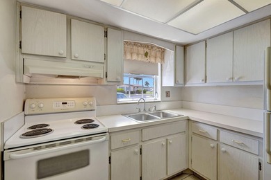 Beach Home For Sale in West Palm Beach, Florida