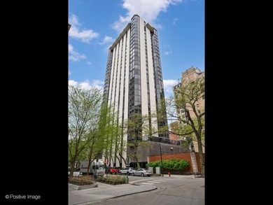 Beach Condo Active Under Contract in Chicago, Illinois
