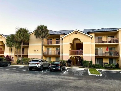 Beach Condo For Sale in Tamarac, Florida