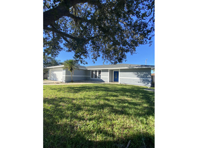 Beach Home For Sale in Port Saint Lucie, Florida