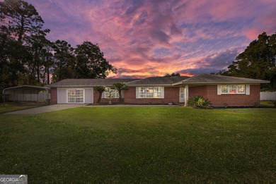Beach Home For Sale in Saint Marys, Georgia