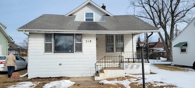 Beach Home Sale Pending in Michigan City, Indiana