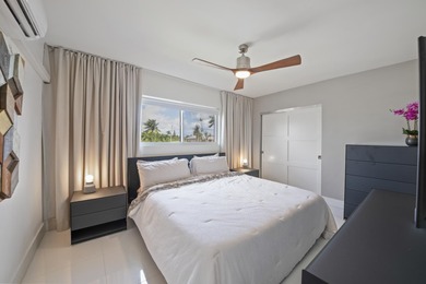 Beach Condo For Sale in Hallandale Beach, Florida